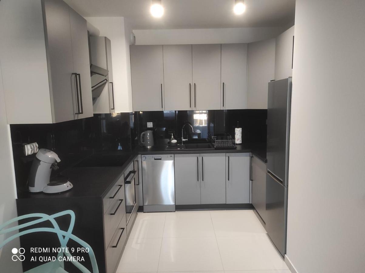 Apartament Morski 코잘린 외부 사진